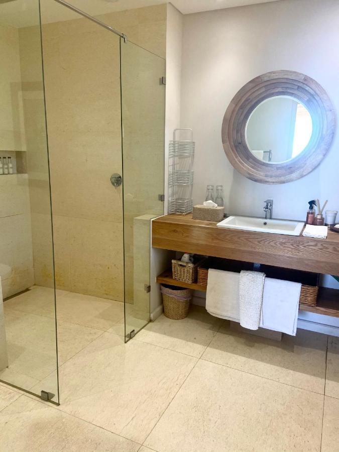 Villa Del Mar - "Luxurious En-Suite Bedroom With Lounge And Stunning Sea View Balcony In Bantry Bay" Le Cap Extérieur photo