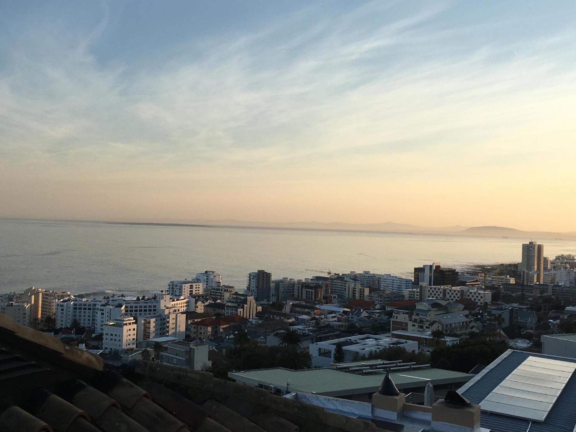 Villa Del Mar - "Luxurious En-Suite Bedroom With Lounge And Stunning Sea View Balcony In Bantry Bay" Le Cap Extérieur photo