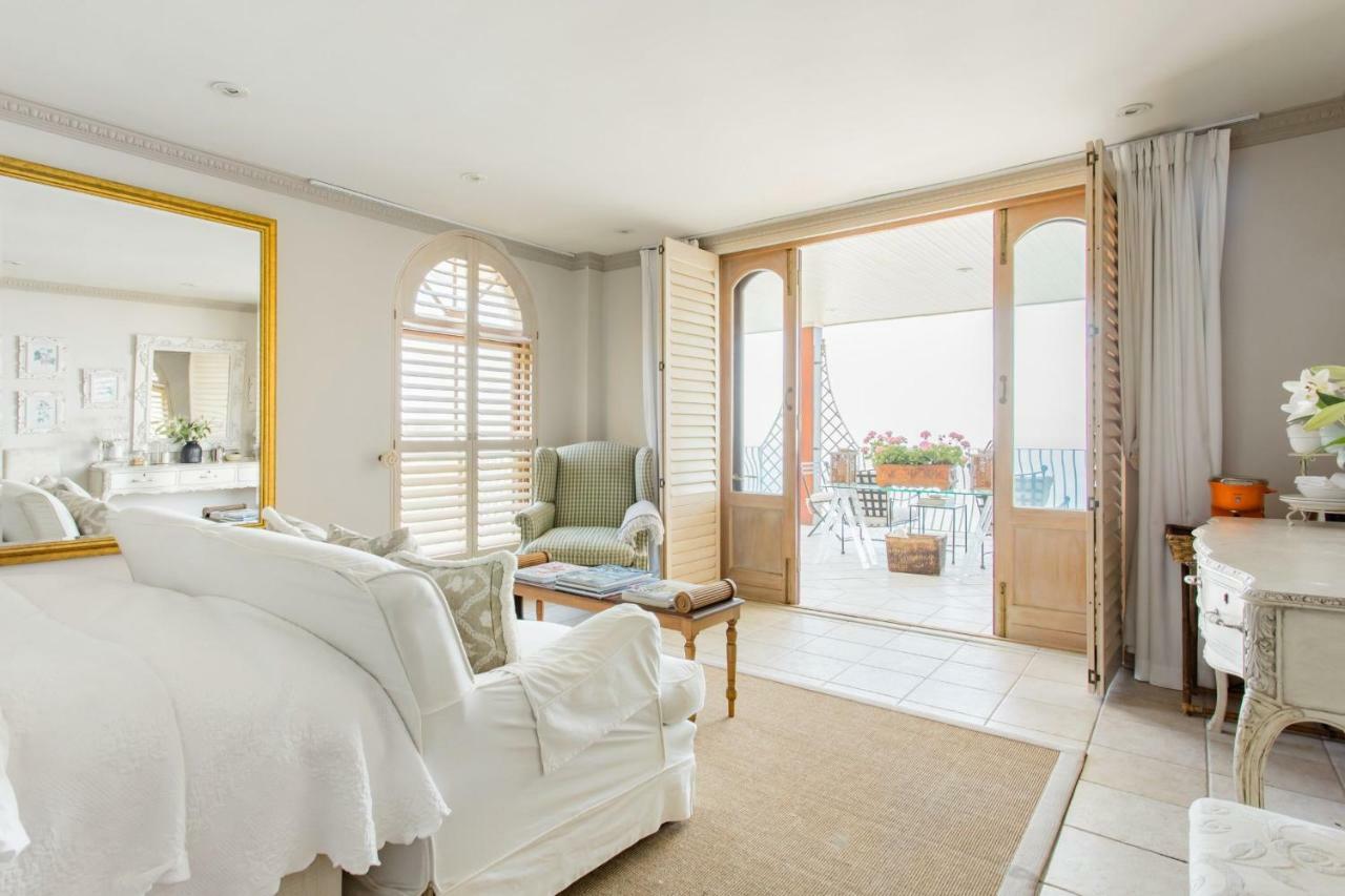 Villa Del Mar - "Luxurious En-Suite Bedroom With Lounge And Stunning Sea View Balcony In Bantry Bay" Le Cap Extérieur photo